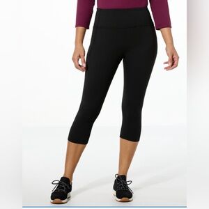 NWT- Joy Mangano Performance Ultra Smooth Luxe Capri w/Perfect Pockets